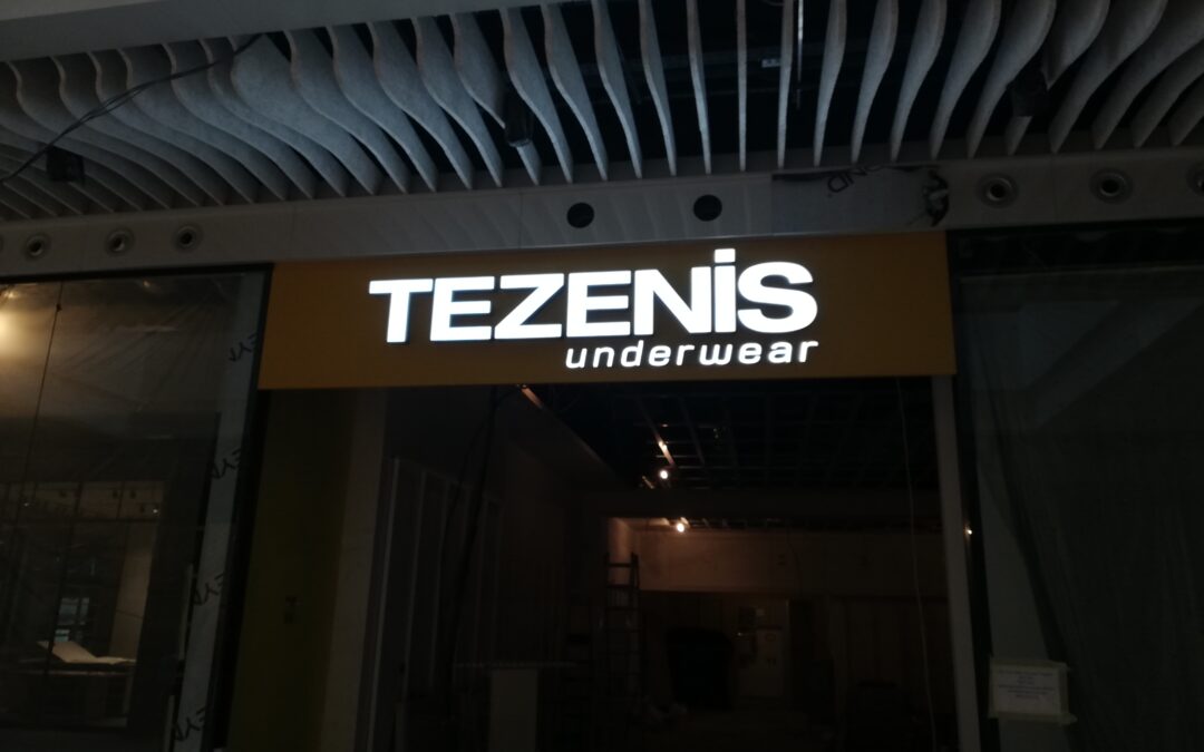 Световая вывеска Tezenis River Mall