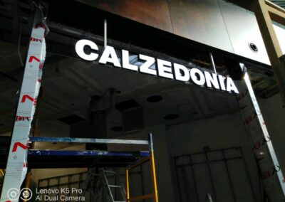 Вивіска світлова Calzedonia